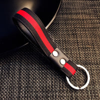 Fashion Motorcycle Key Chain Hand-Woven Leather Rope Car Keychain Men Women Simple Waist Hanging Key Chain Key Ring Accessories