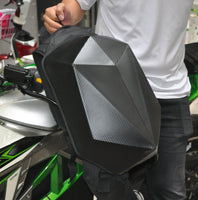 Motorcycle riding bikes, backpack, hard shell, tortoise bag, rainproof Knight's polygon helmet Backpack